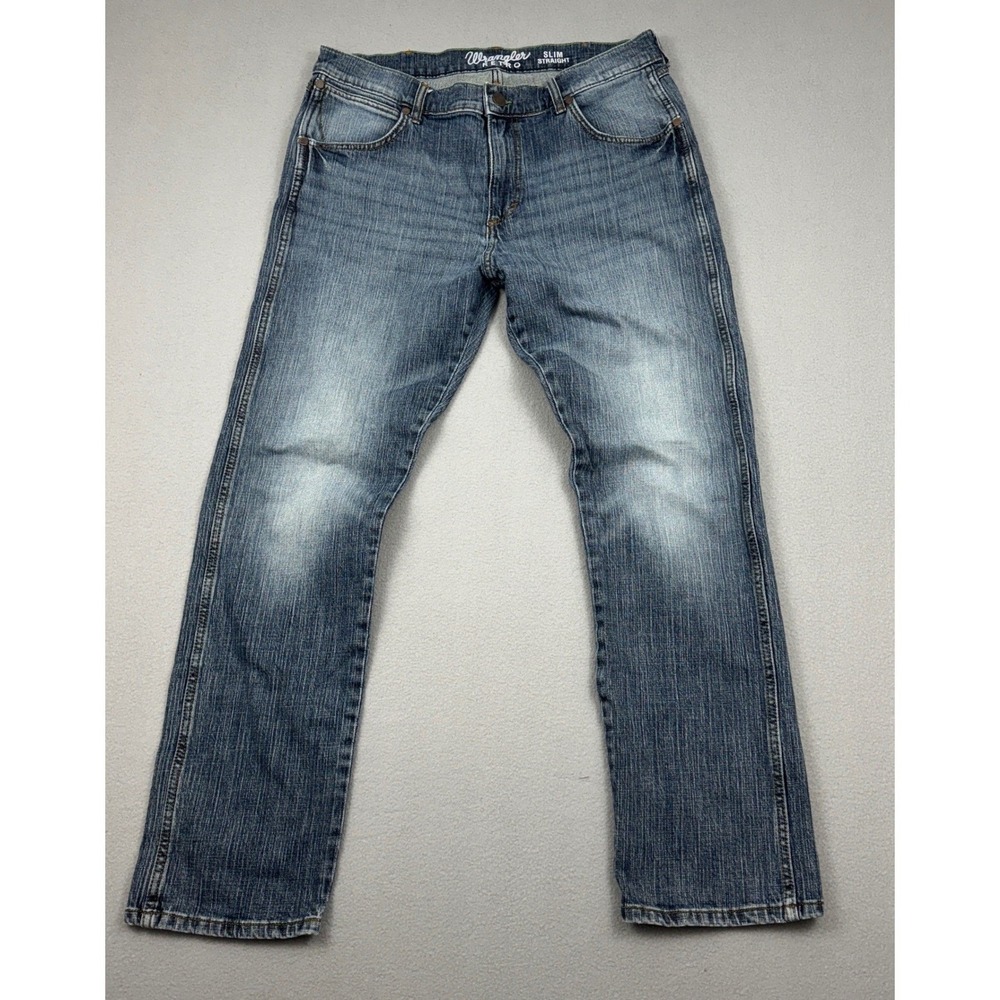 Y2K Wrangler Retro Slim Straight‎ Jeans Mens 35x32 Medium Wash Whiskered Fade